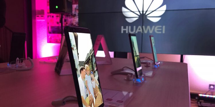 Huawei Yeniden 5G Telefon Pazarına Girmeyi Planlıyor!
