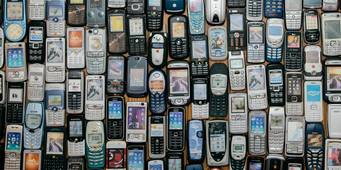 Tuşlu Telefon Satışları Patladı! İşte Sebebi! Tuşlu Telefon Satışları Patladı! İşte Sebebi!