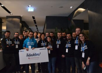 OBSS’nin kodlama yarışması CodeMaster, 11. yılında Oxford ve Cambridge öğrencileriyle buluşuyor
