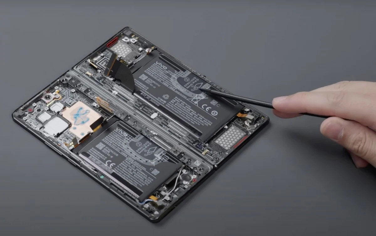Vivo-X-Fold-2