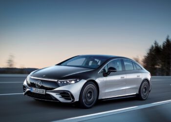 Galericilerin Mercedes'in Online Satış Sistemine Bot Kurdurduğu İddia Edildi!