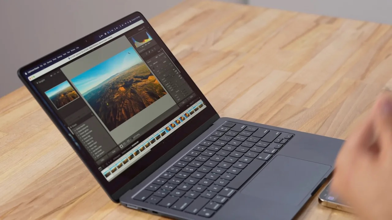 Apple_M3_MacBook