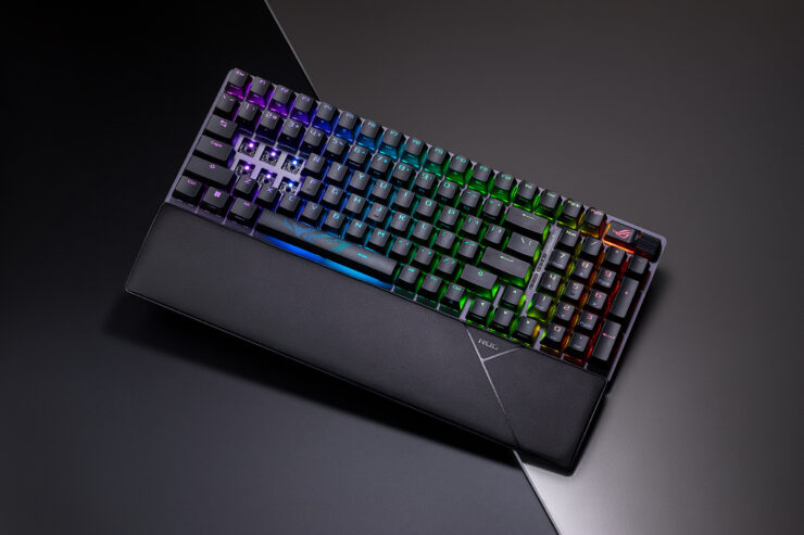 ASUS Computex 2023 Etkinliğinde Yeni Ürünlerini Gösterdi