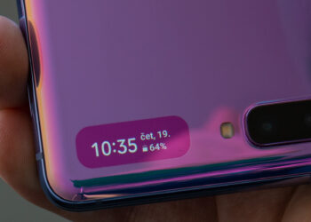 Galaxy Z Flip 5 Kapak Ekranını Gizleyebilecek!