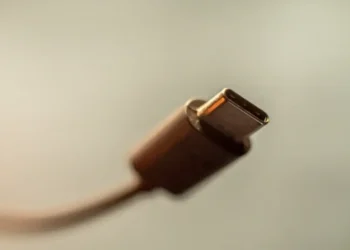 USB-C-ile-Thunderbolt