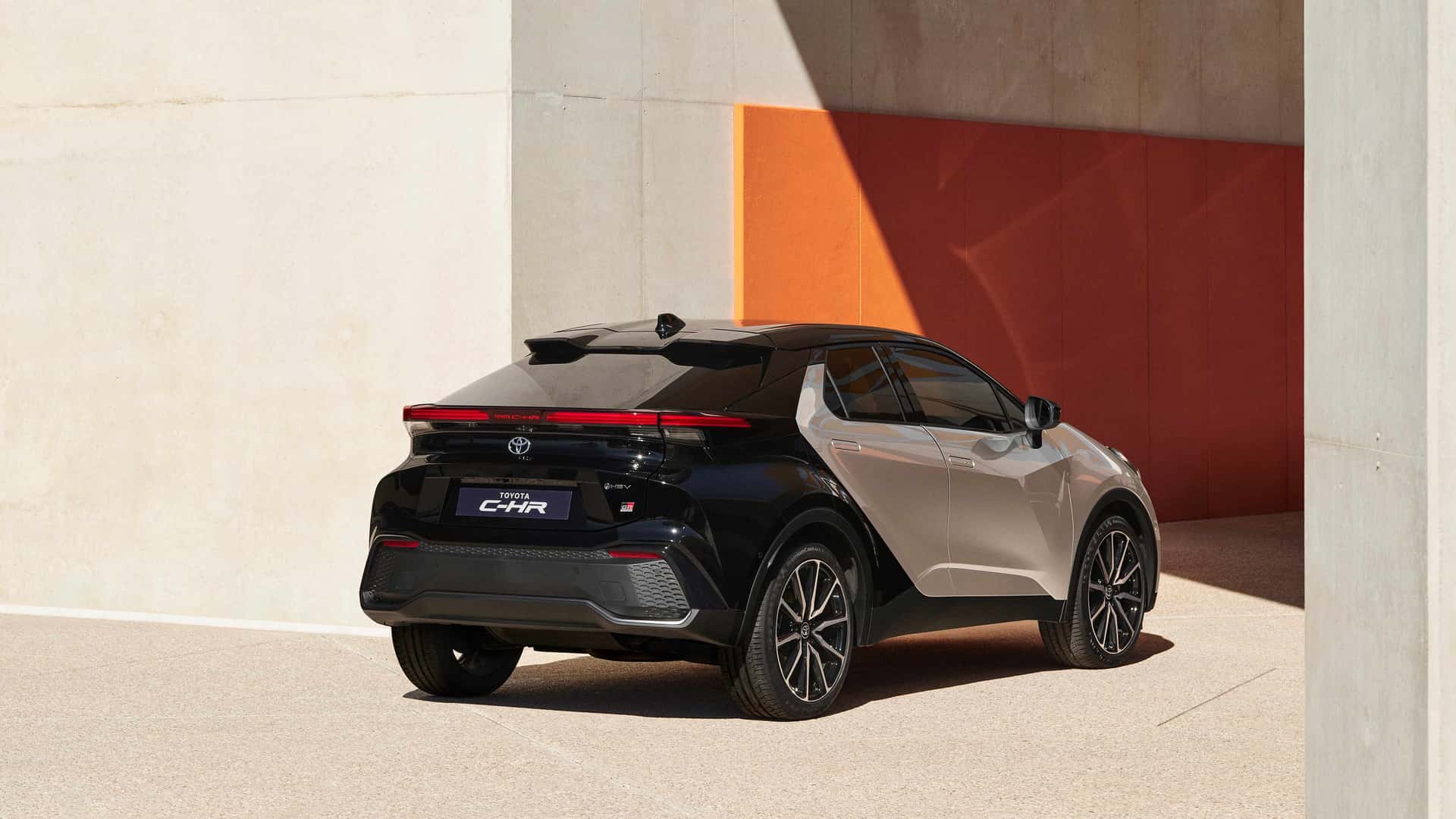 toyota-c-hr-2023