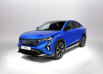 Renault'tan Yeni SUV Hamlesi: Renault Rafale