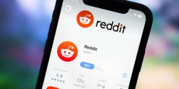 CHINA - 2023/05/22: In this photo illustration, the Reddit app logo is displayed in the App Store on an iPhone. (Photo Illustration by Sheldon Cooper/SOPA Images/LightRocket via Getty Images)