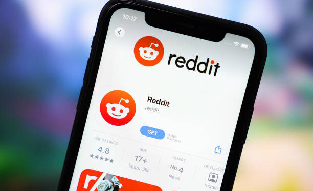 CHINA - 2023/05/22: In this photo illustration, the Reddit app logo is displayed in the App Store on an iPhone. (Photo Illustration by Sheldon Cooper/SOPA Images/LightRocket via Getty Images)