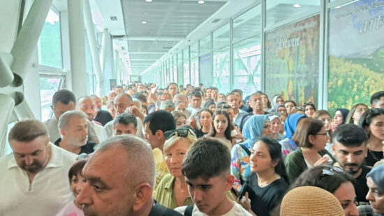 IMEI Kayıt Ücretinin 20.000 TL'ye Çıkması Sonrası Vatandaş Sınır Kapılarına Yığıldı! Artık Çok Geç!