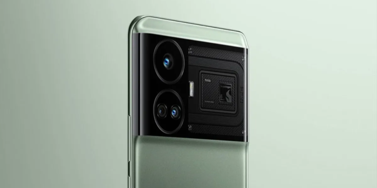 Realme GT 5 Tanıtıldı! Bütçe Dostu Amiral Gemisi Geldi!