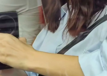OnePlus Open bir ünlünün elinde görüntülendi