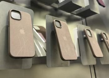 Apple FineWoven Kılıfların Şikayetlerine Bir Kılıf Buldu!
