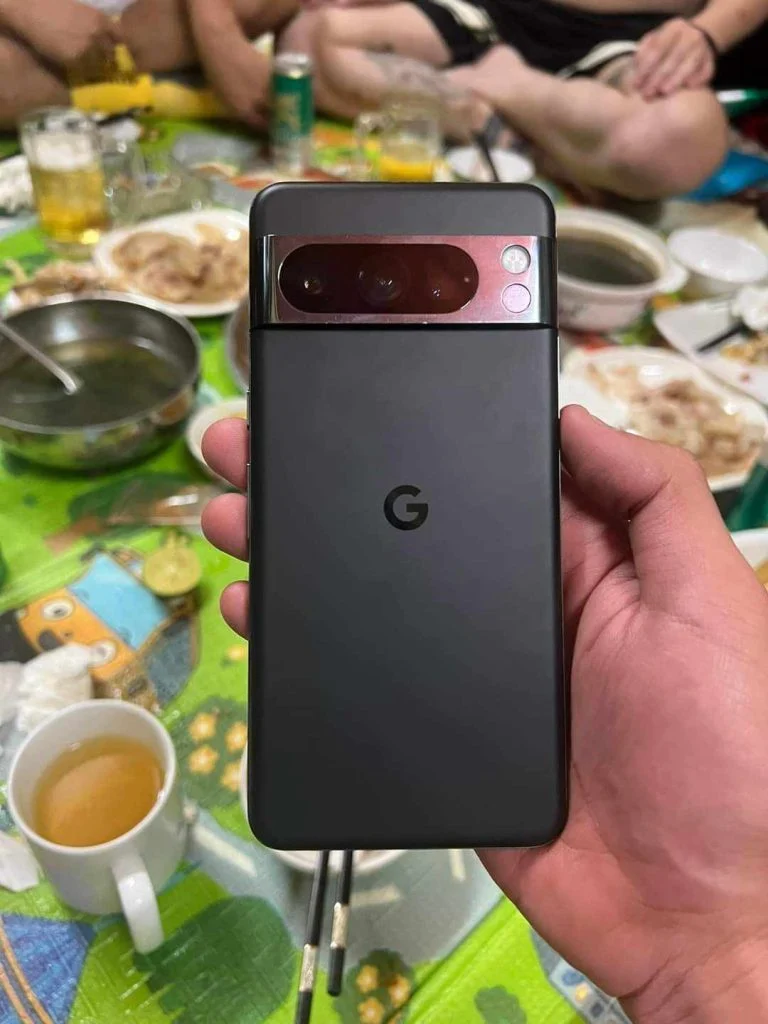Pixel 8