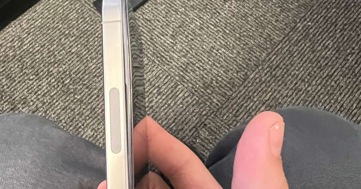 iPhone 16