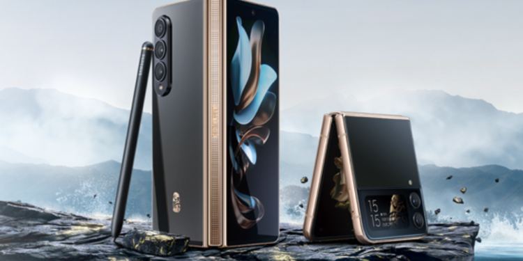 Samsung W24 ve W24 Flip Piyasaya Sürüldü! Katlanabilir Telefon Pazarı Karıştı!