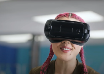 Samsung XR Başlığı Kokuları Bile Simüle Edecek!