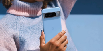 Pixel 8 Pro iPhone 15 Pro Max'den Daha Dayanıklı!