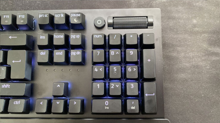 Kusursuz Klavye Arayanlara: Razer BlackWidow V3