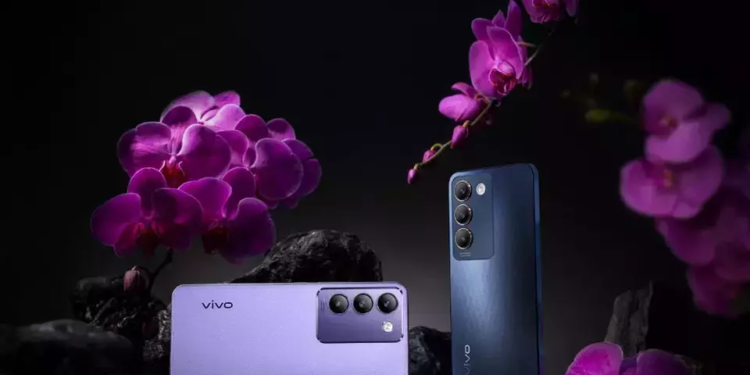 Vivo Y100 5G uygun fiyatıyla geldi