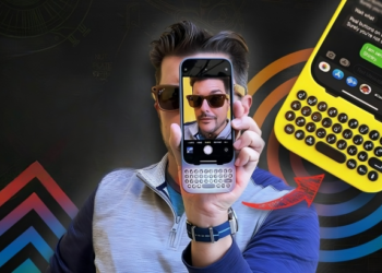 iPhone için fiziksel klavye