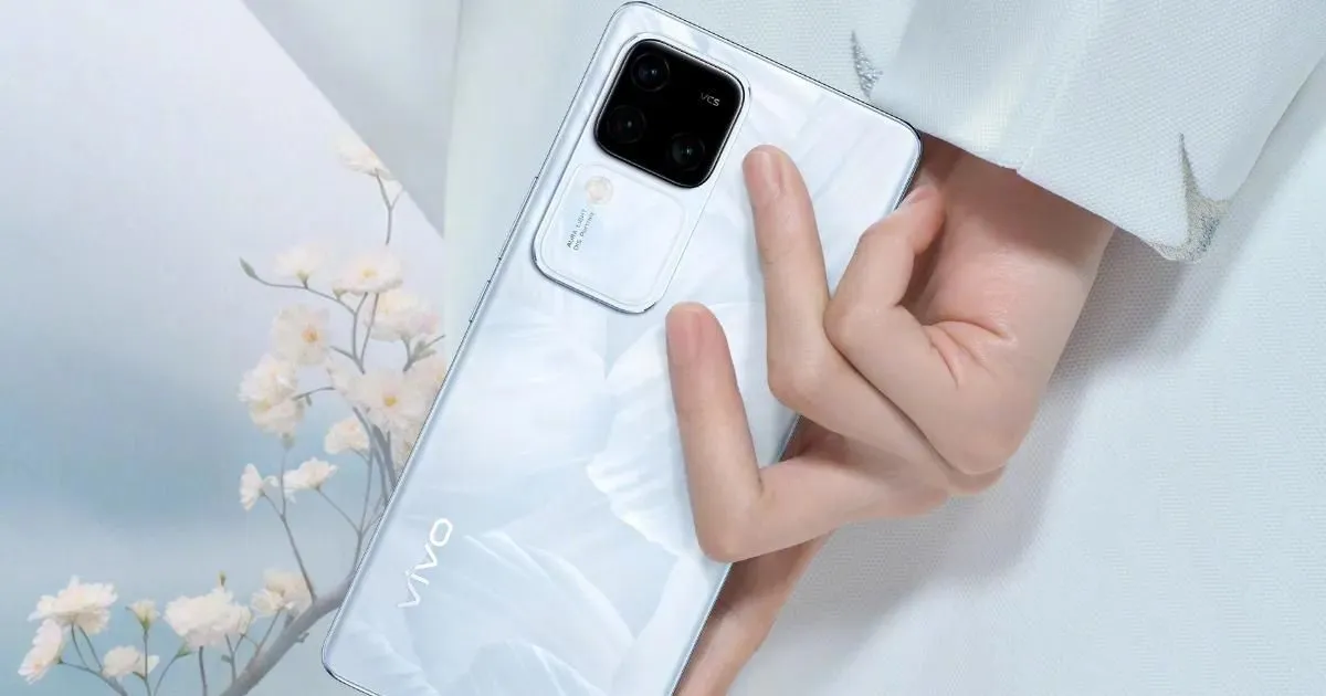 Vivo V30