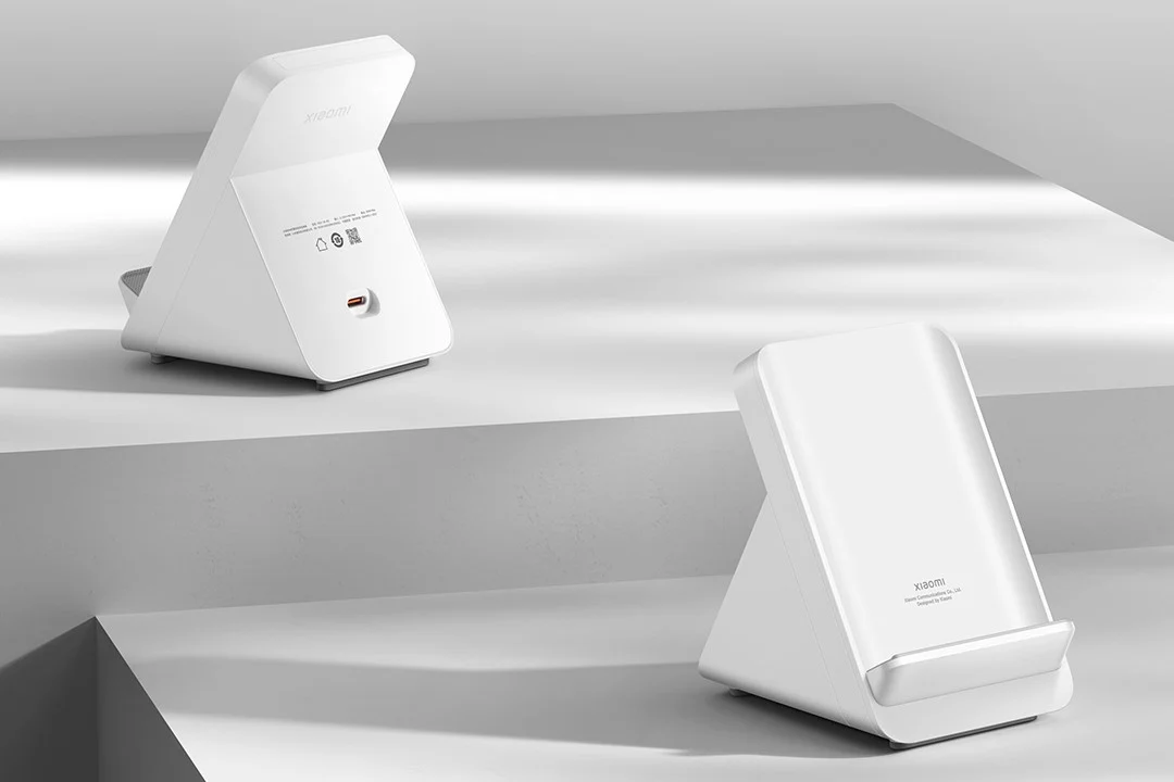 Xiaomi 14 Ultra kablosuz şarj cihazı
