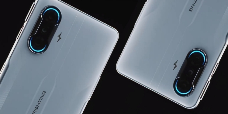 Poco F3 GT HyperOS güncellemesi aldı