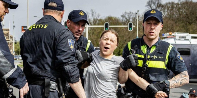 greta thunberg gözaltı