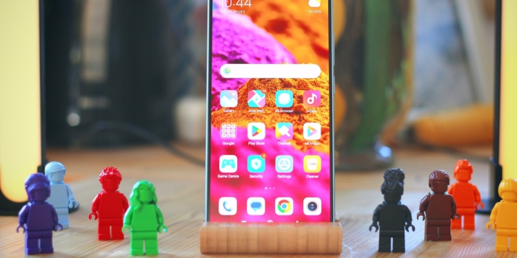 Uygun fiyatlı telefon bekleyenlere Redmi 13 4G müjdesi