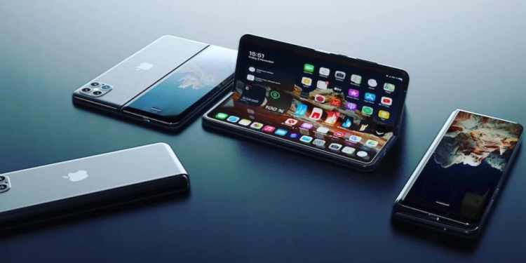 Katlanabilir iPhone Huawei'den esinlenecek