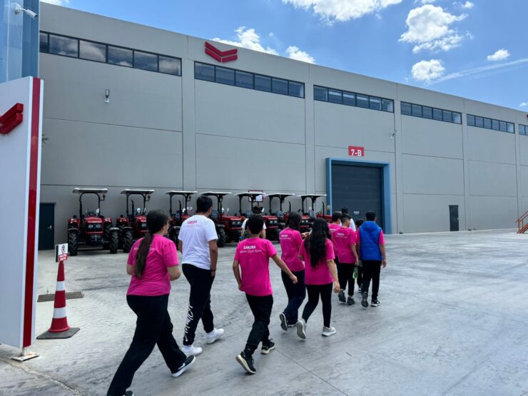 Yanmar Turkey, İzmir’deki Traktör Üretim Tesisi’nde Geleceğin Yeteneklerini Ağırladı