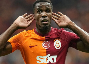 Wilfried Zaha Twitch Ban