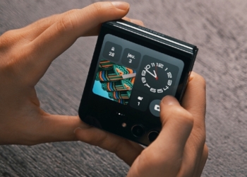 Xiaomi MIX Flip kanlı canlı görüntülendi