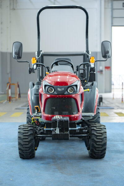 Yanmar Turkey'in SA222 modeli dünya tarla ve bahçelerinde