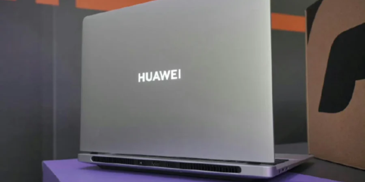 Huawei oyuncu bilgisayarı