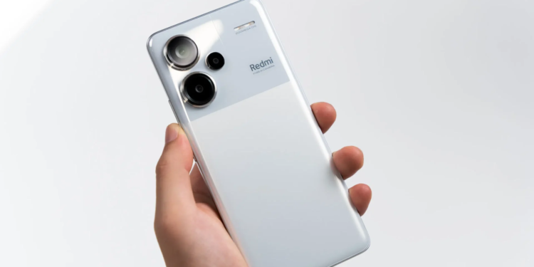 Redmi Note 14 Pro Plus kamera özellikleri üzecek