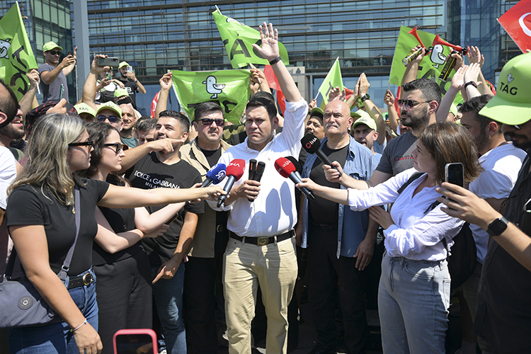 martı
