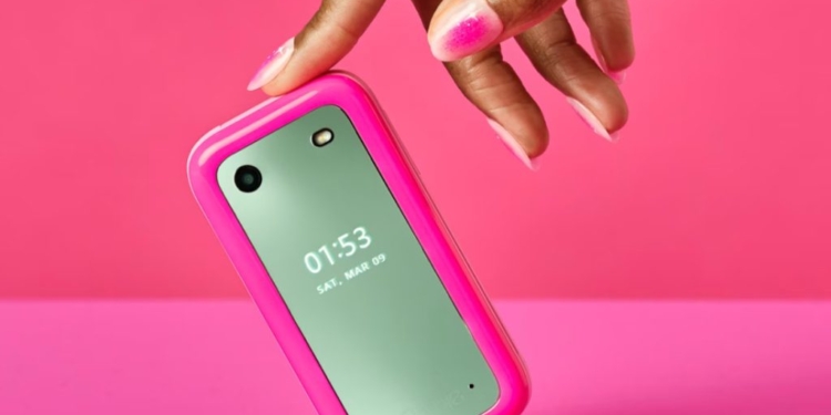 HMD Barbie Phone