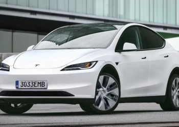makyajlı tesla model y