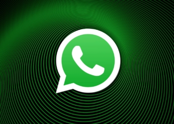 whatsapp yazıyor