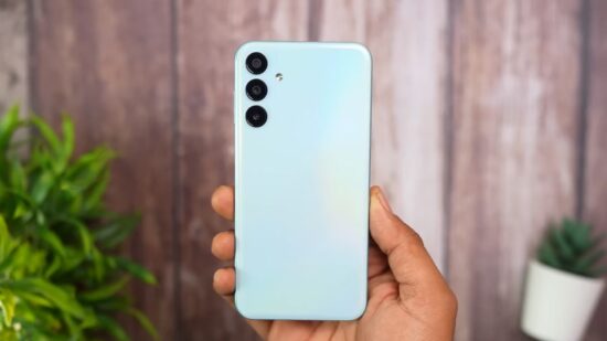 Galaxy M16 ve F16 cebinizi gülümsetmeye geliyor!