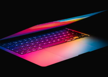 macOS Sequoia 15.3 macOS 15.3.2