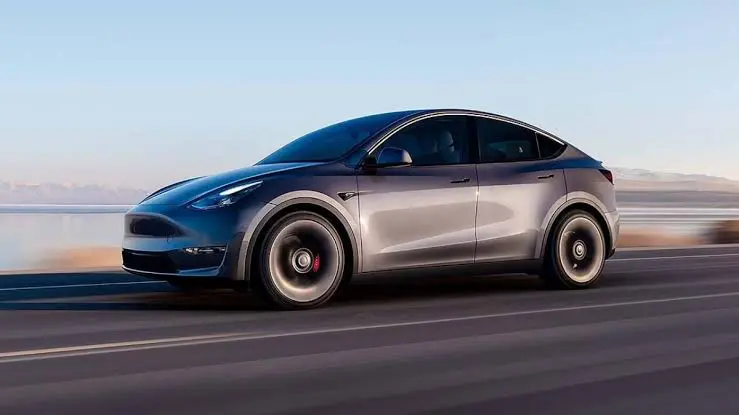 Yeni Tesla Model Y görüntülendi! Tasarımı göz kamaştırıyor! Yeni Tesla Model Y