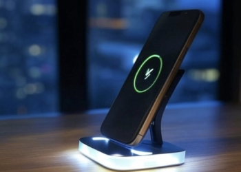 iPhone kablosuz şarj açma nasıl yapılır? iPhone nasıl kablosuz şarj edilir?