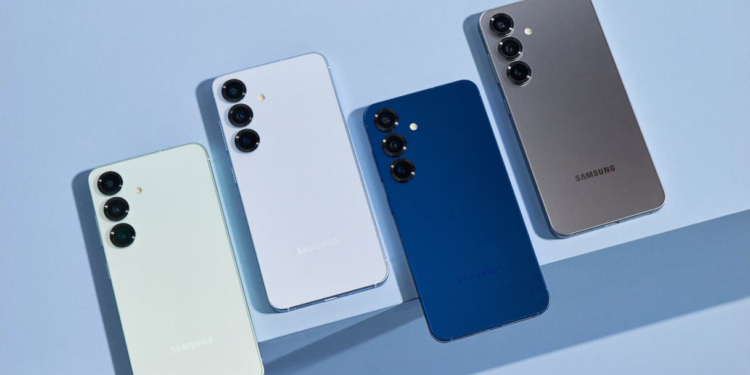 Galaxy S25 yeni güncelleme aldı! Neler geldi?