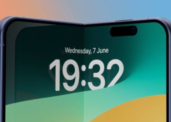 İlk Katlanabilir İphone Rakiplerinden Çok Daha Kompakt Olacak