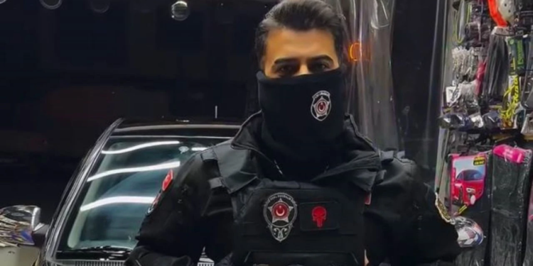 yakışıklı güvenlik