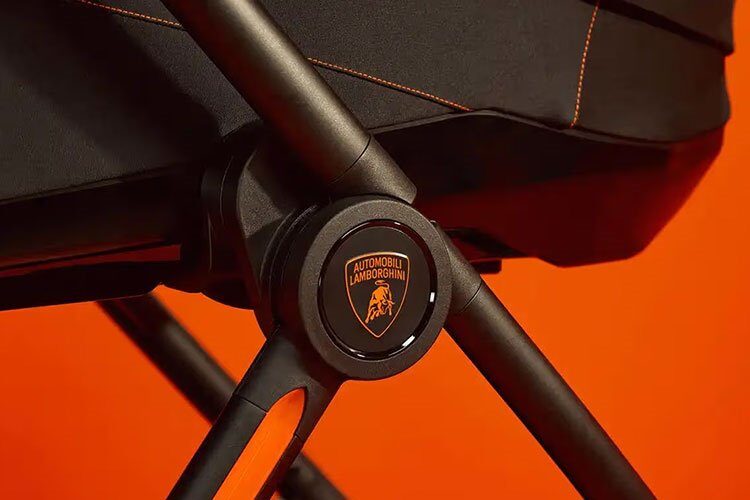 Lamborghini bebek arabası piyasaya çıktı! Araba parasına satıyorlar!