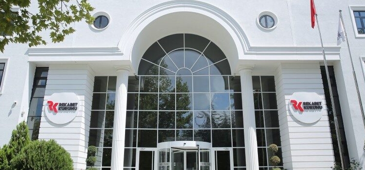 Rekabet Kurumu 13 banka hakkında soruşturma başlattı! Sebebi ne? Rekabet Kurumu Apple hakkında soruşturma başlattı! Sebebi ne?